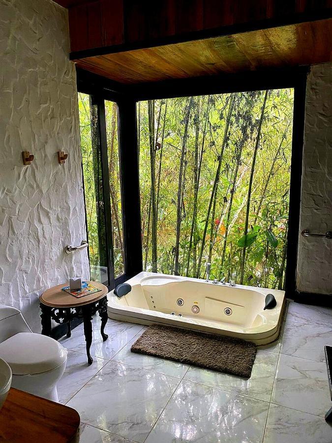 Cantalarana Lodge Миндо Экстерьер фото